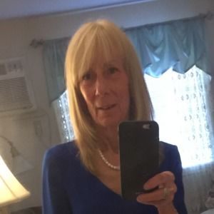 Meet your Posher, Carol